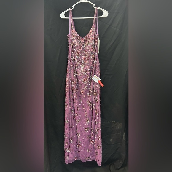 MAC DUGGAL 5477 NWT Floral Embellished Scoop Neck Evening Gown - Picture 4 of 10